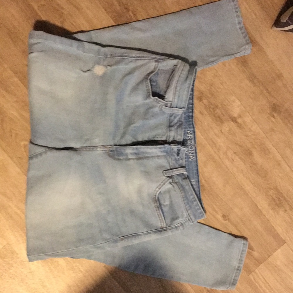 Arizona high-rise jeans light wash size 13 ripped knees skinny legs